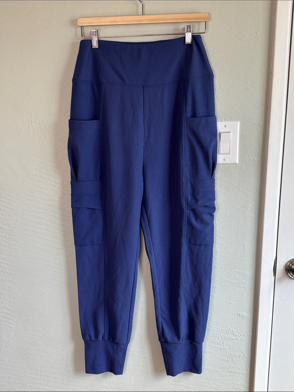 Bundle 2/$30! Double Zero Violet Blue Cargo Knit Joggers S